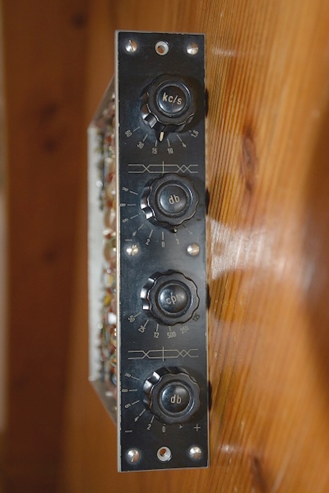 Decca EQ copy.jpg